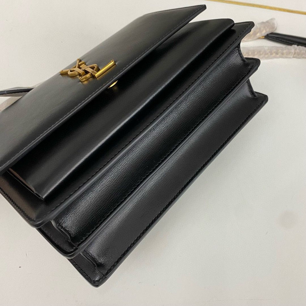 Black Sunset Medium Leather Shoulder Bag