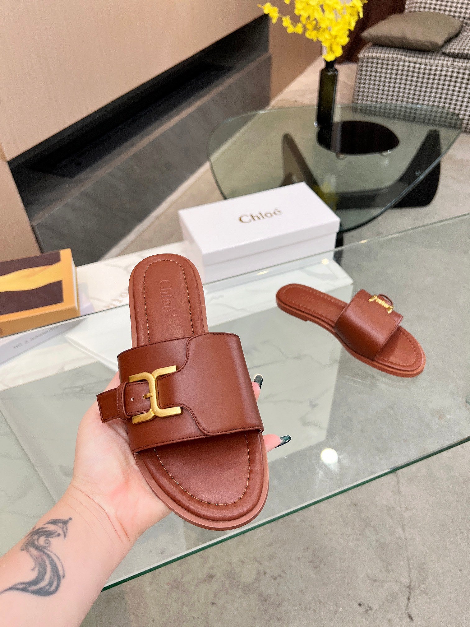 Caramello CM Slide