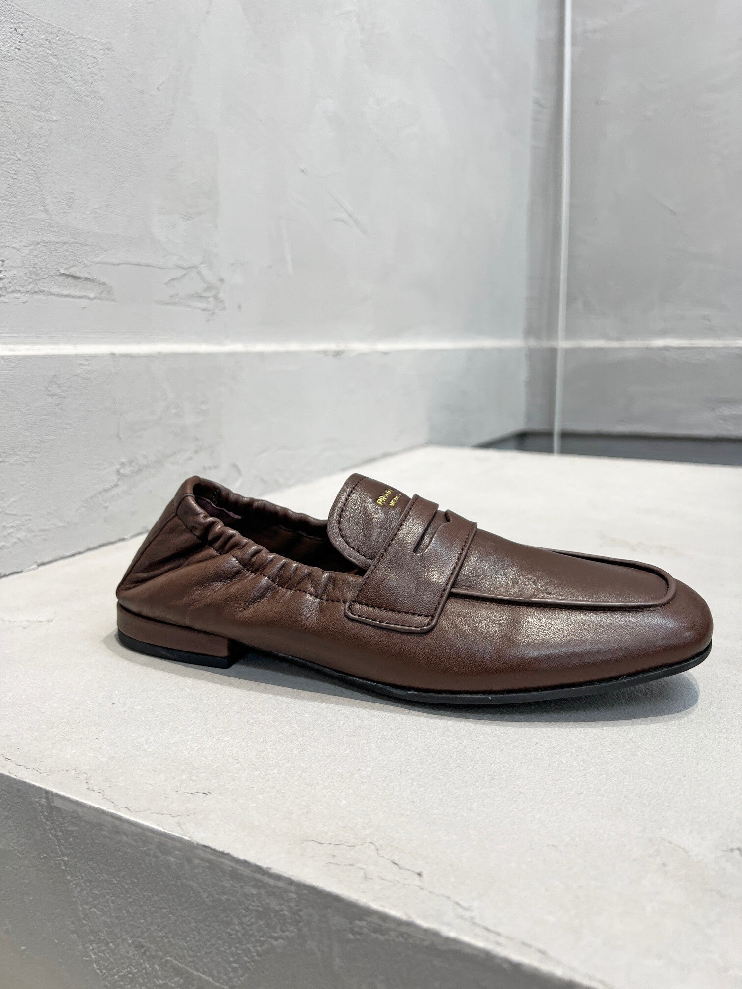 Men's Cognac Shuffle Antiqued Leather Loafers