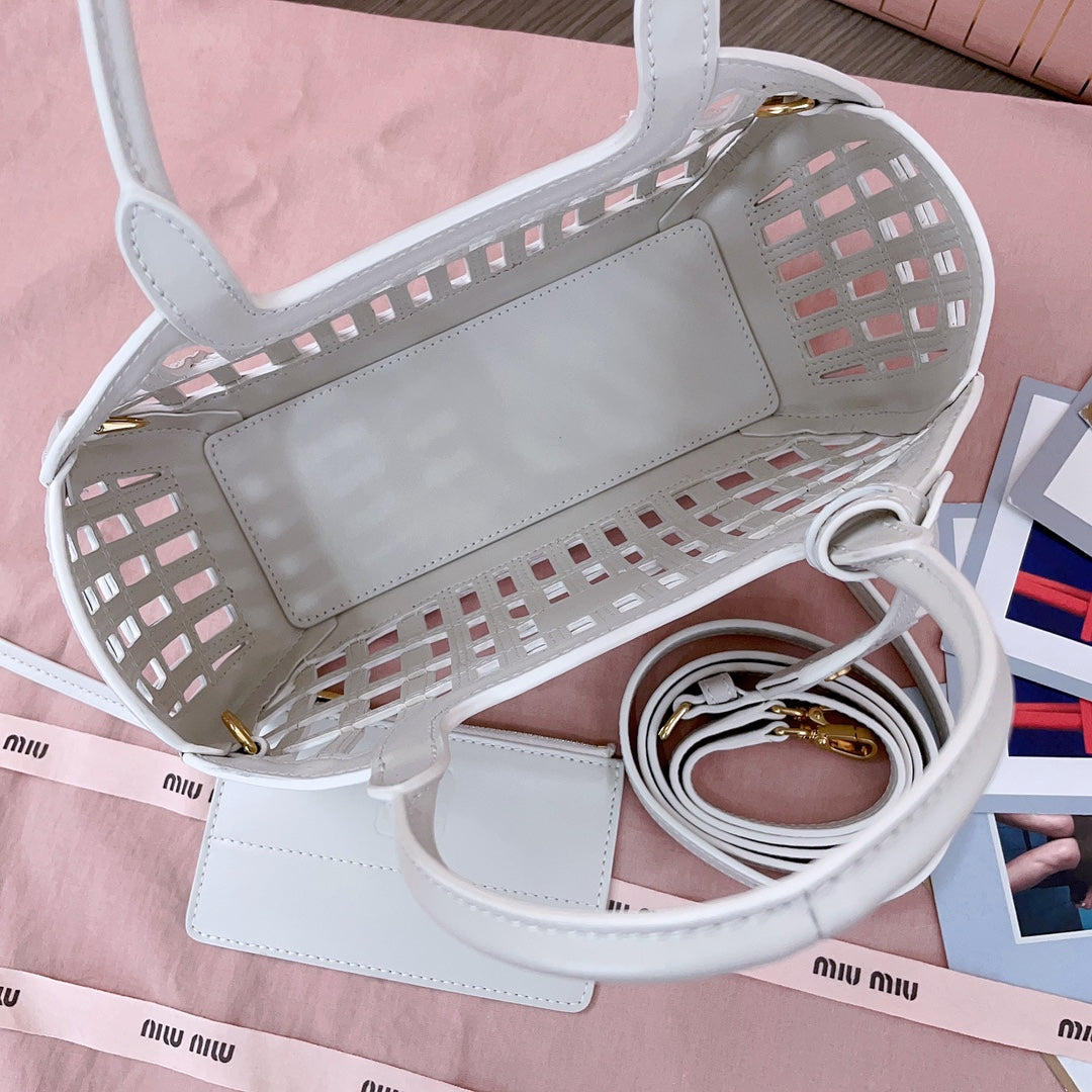 Chalk White Leather Basket