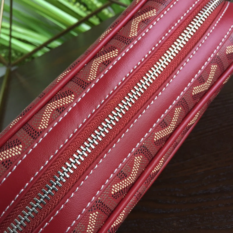 Burgundy Cap-Vert PM Bag