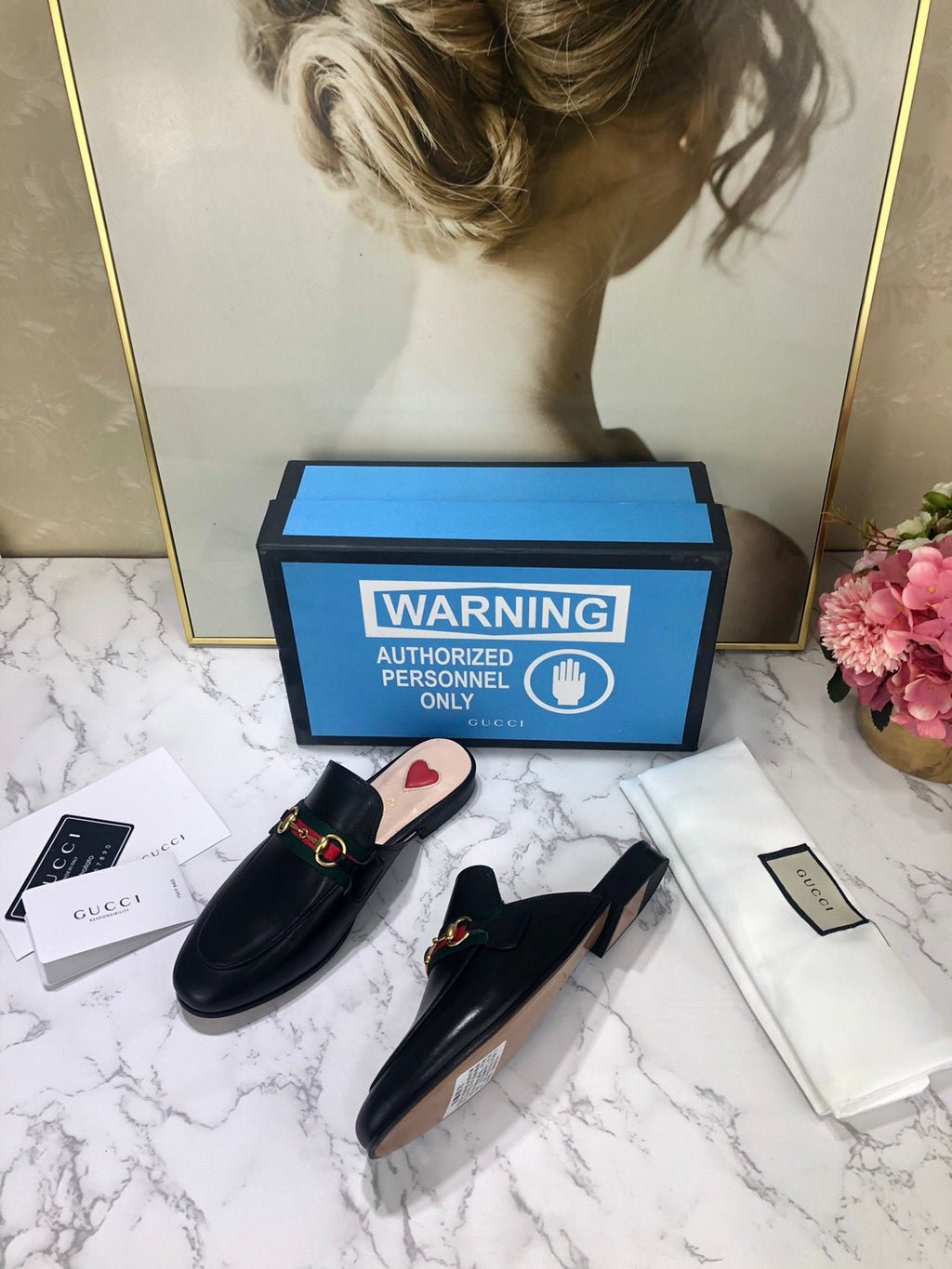 Black leather with tonal piping GP slipper