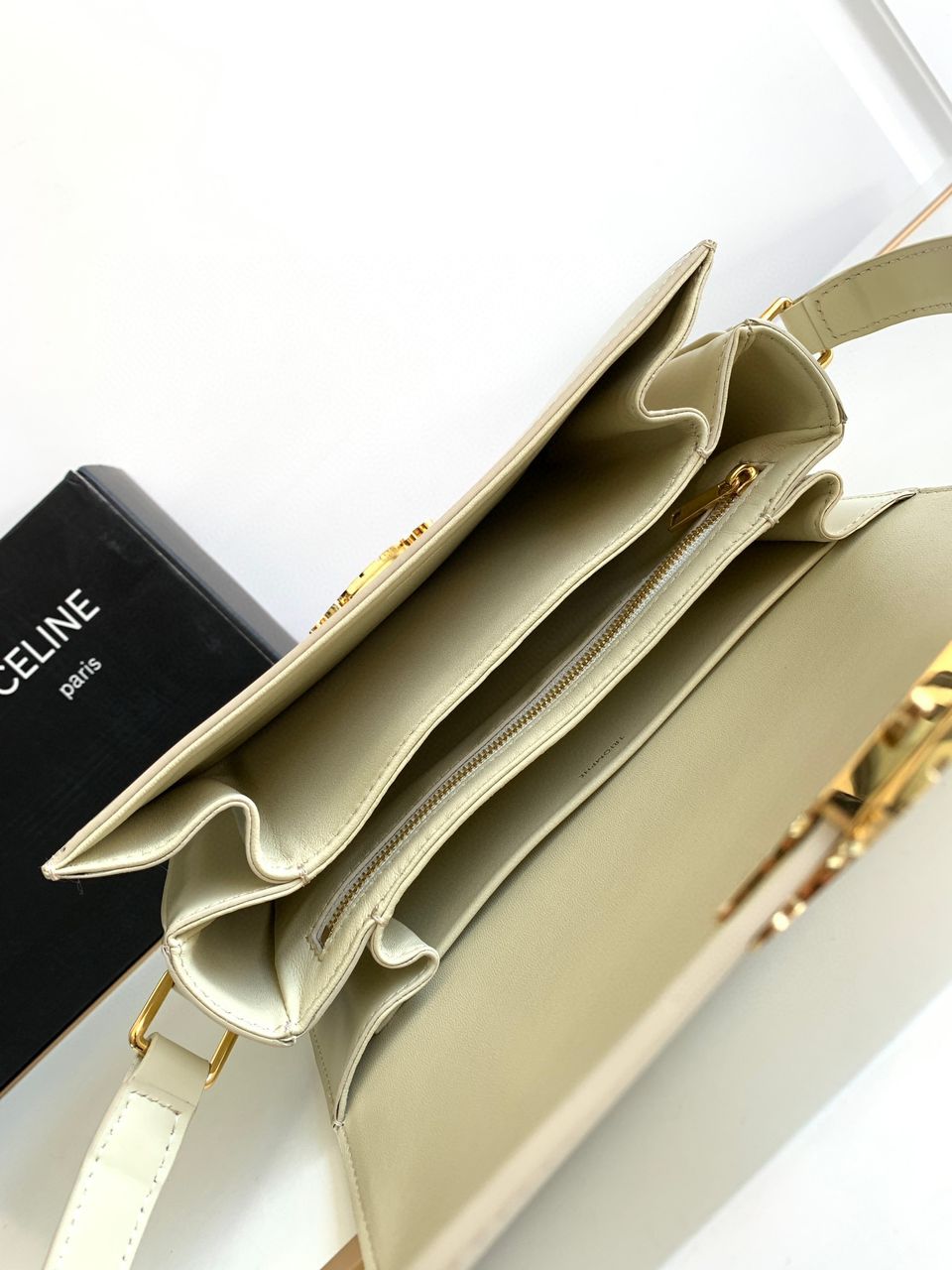 Limestone medium triomphe bag