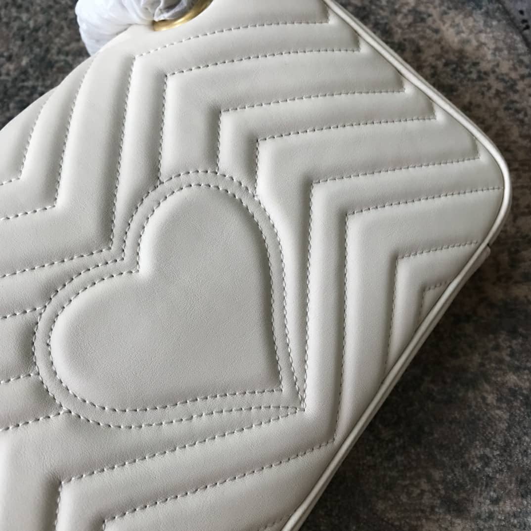 White GM small shoulder bag