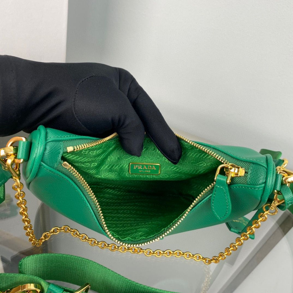 Green PRE  leather bag