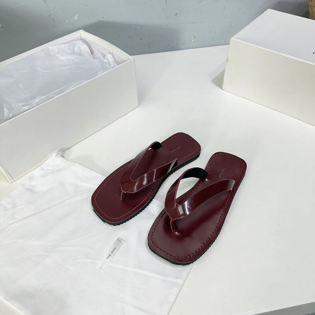 Bordeaux City Flip Flop