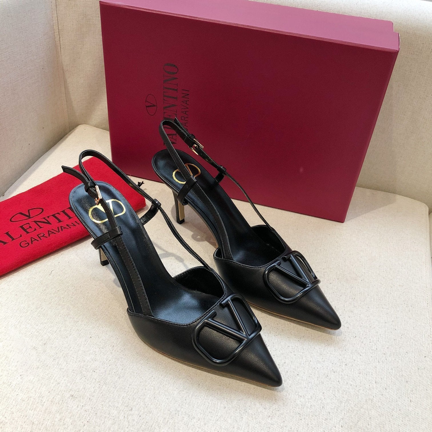 Black leather slingback pump 80 mm