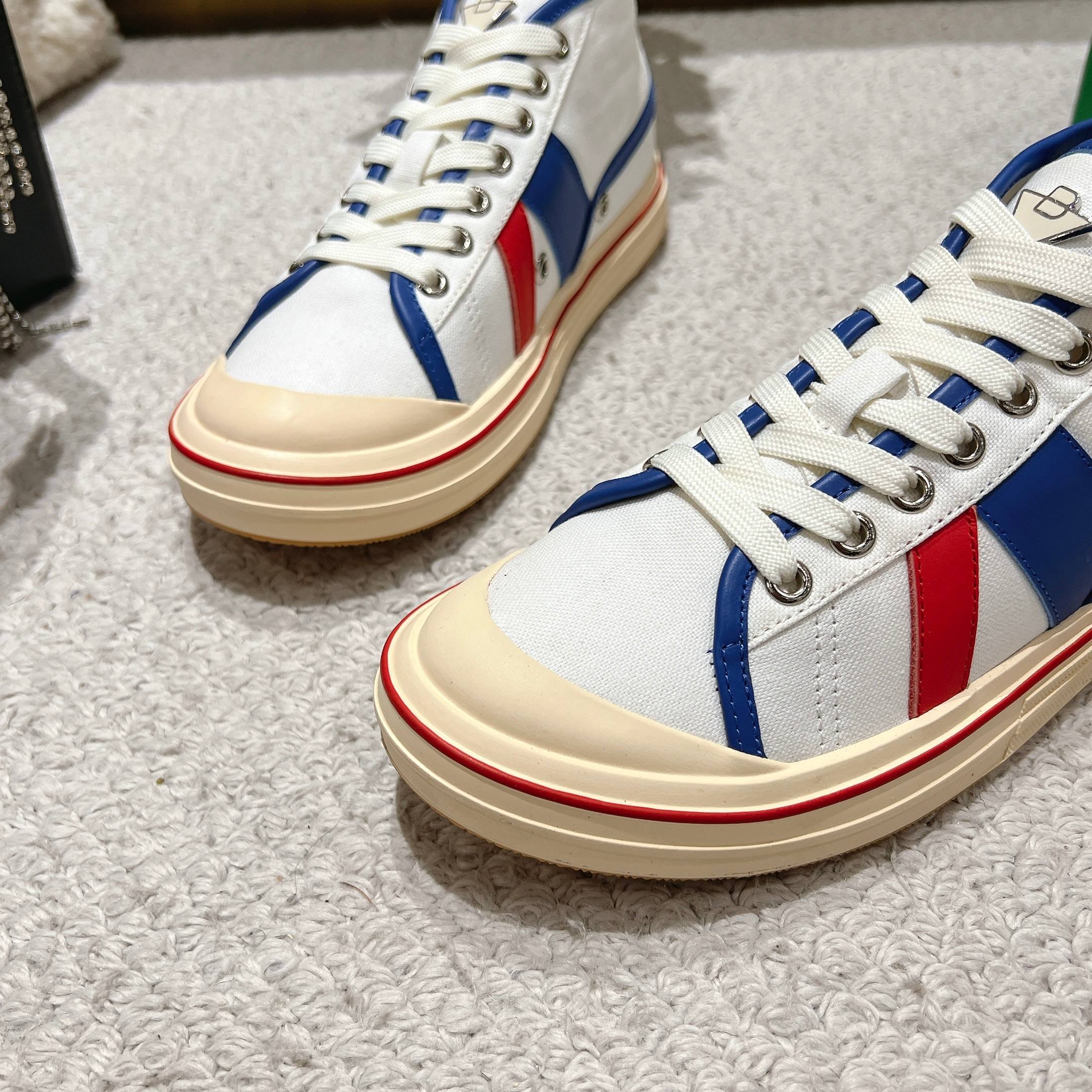 Men's White/Surf Mid-Top Eliot Sneaker