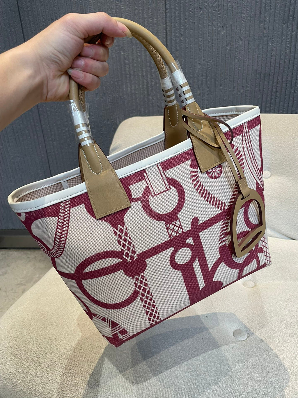 Rose Pourpre / Ecru / Beige / Chaï / Nata Steeple 25 Bag