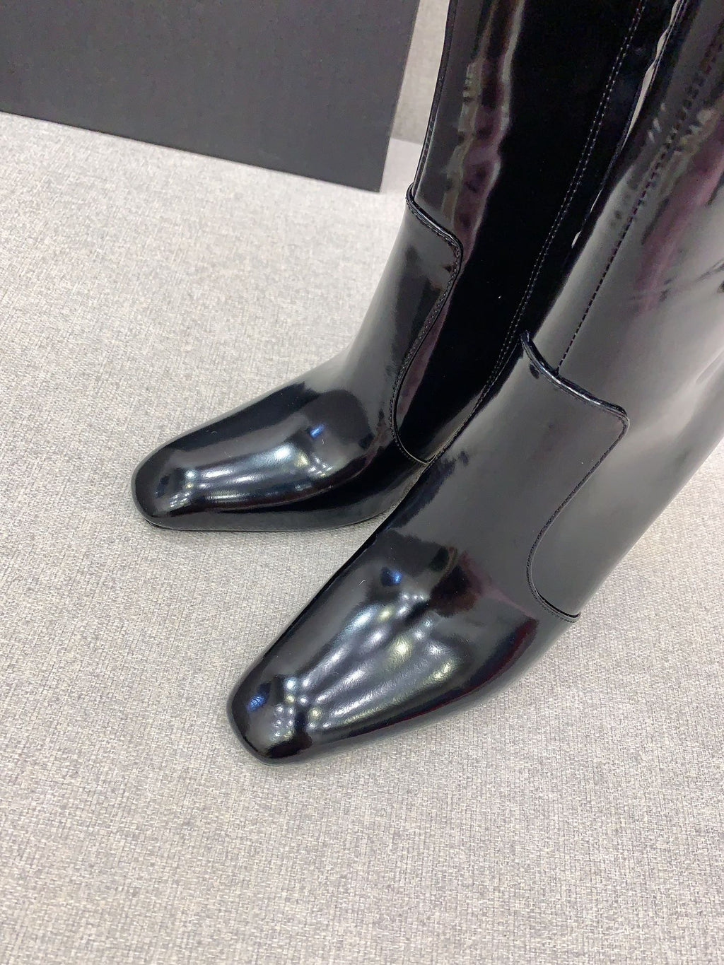 Black YA Boots In Glazed Leather