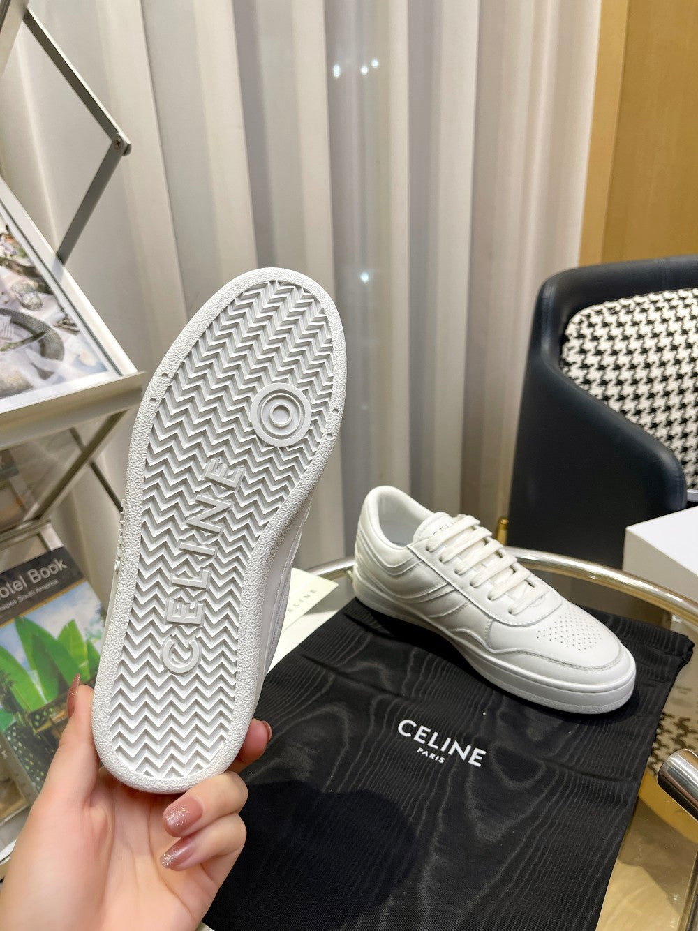 Optic white CT low lace-up sneakers