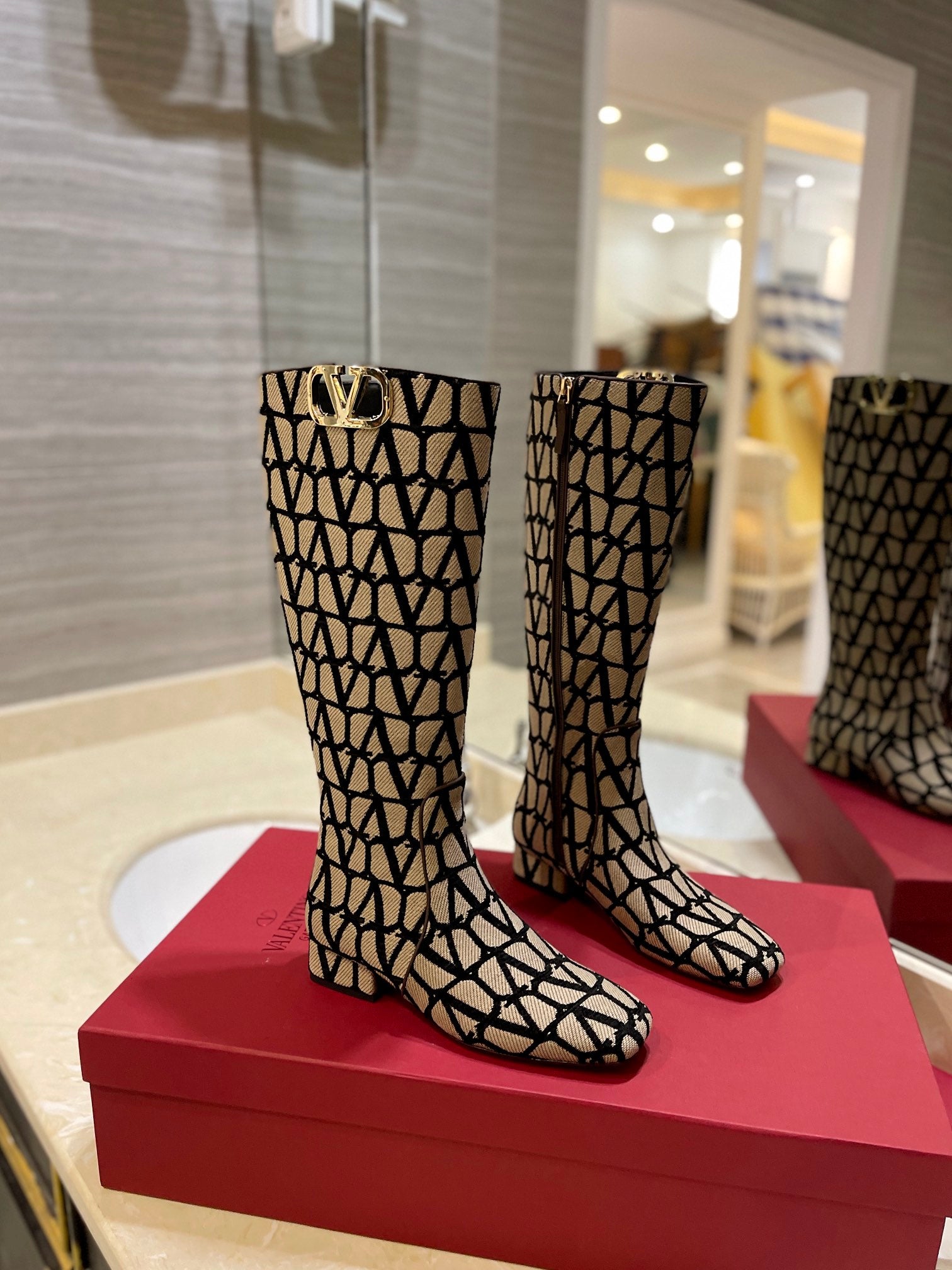 Beige & Black VT Boot In Toile Iconographe 30mm