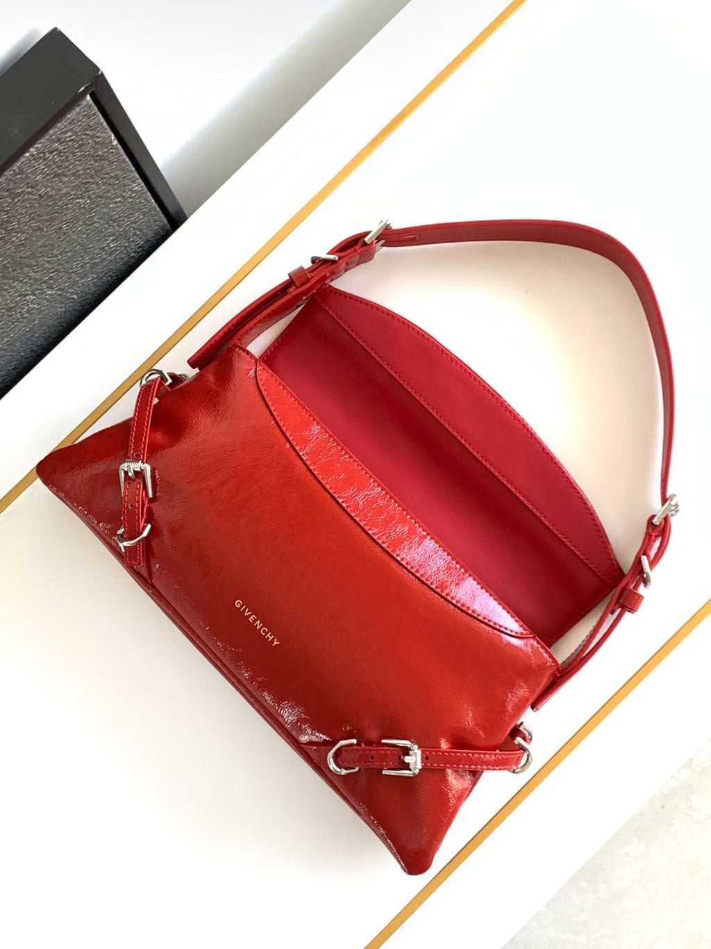 Red Small P'tit Voyou Bag In Patent Leather