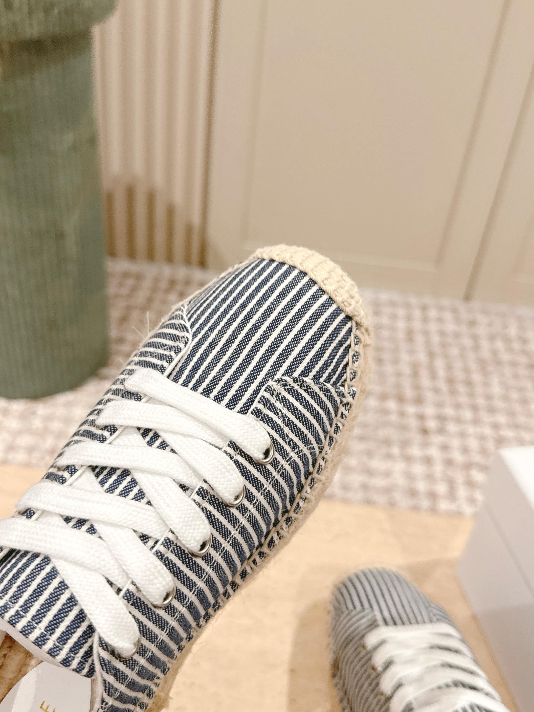 Off White/Navy Les Espadrilles Lace-Up