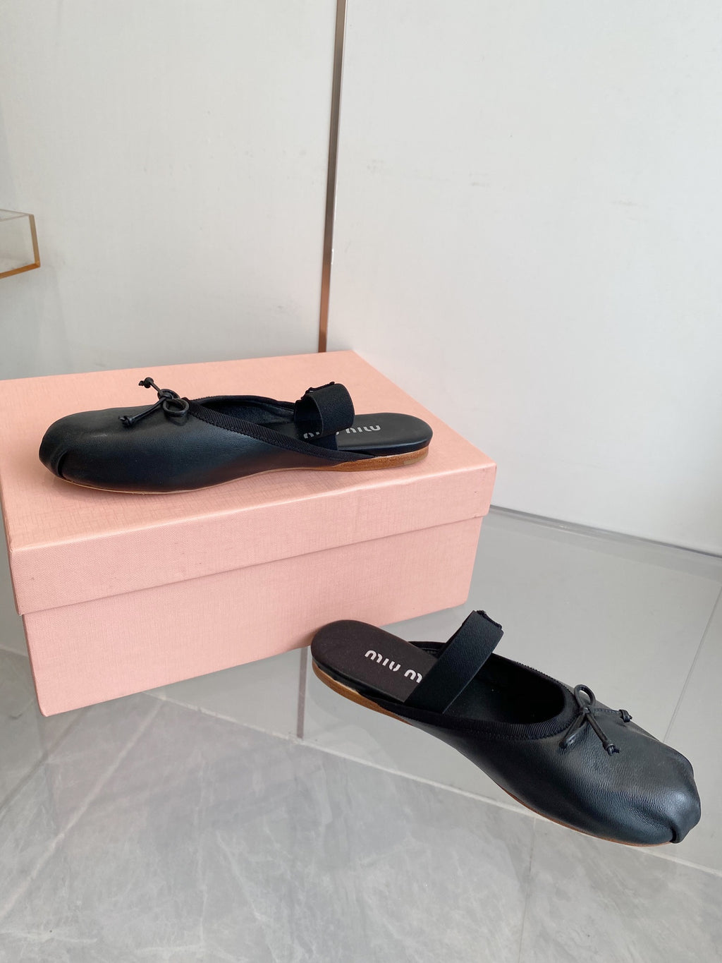 Black Leather Ballerinas Mules