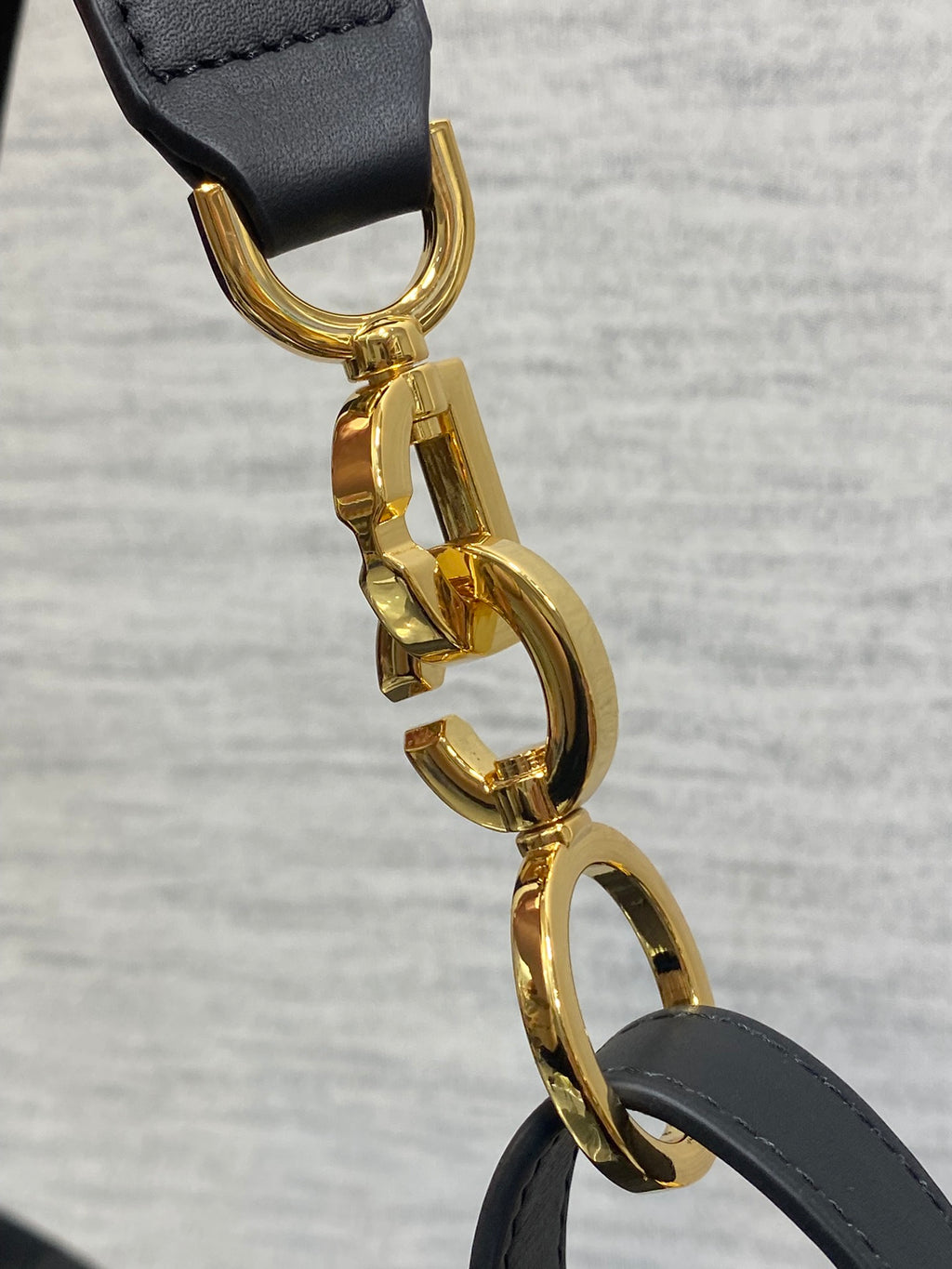 Black Small Journey Bag