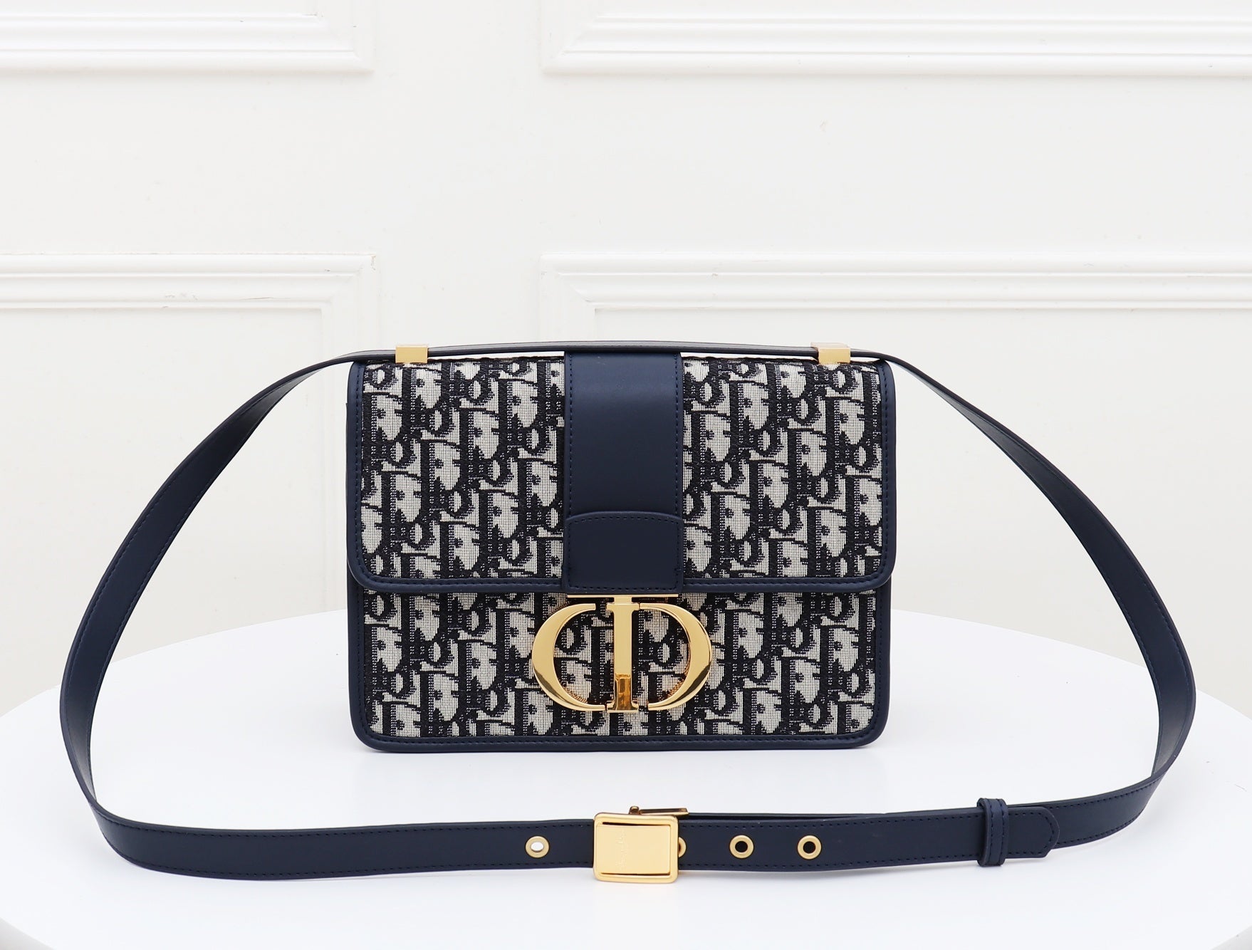 30M blue oblique bag