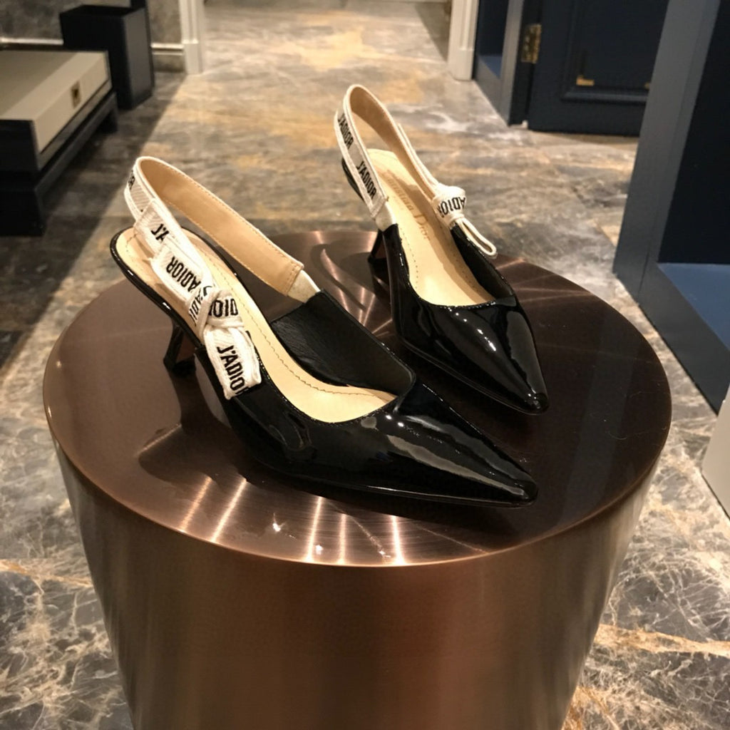 Black JD patent calfskin slingback pump