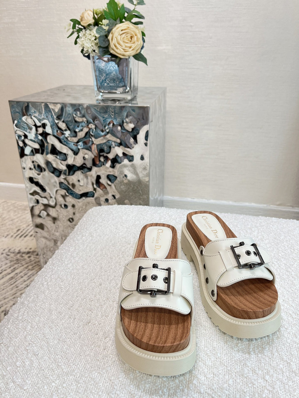 White DQ strap slide
