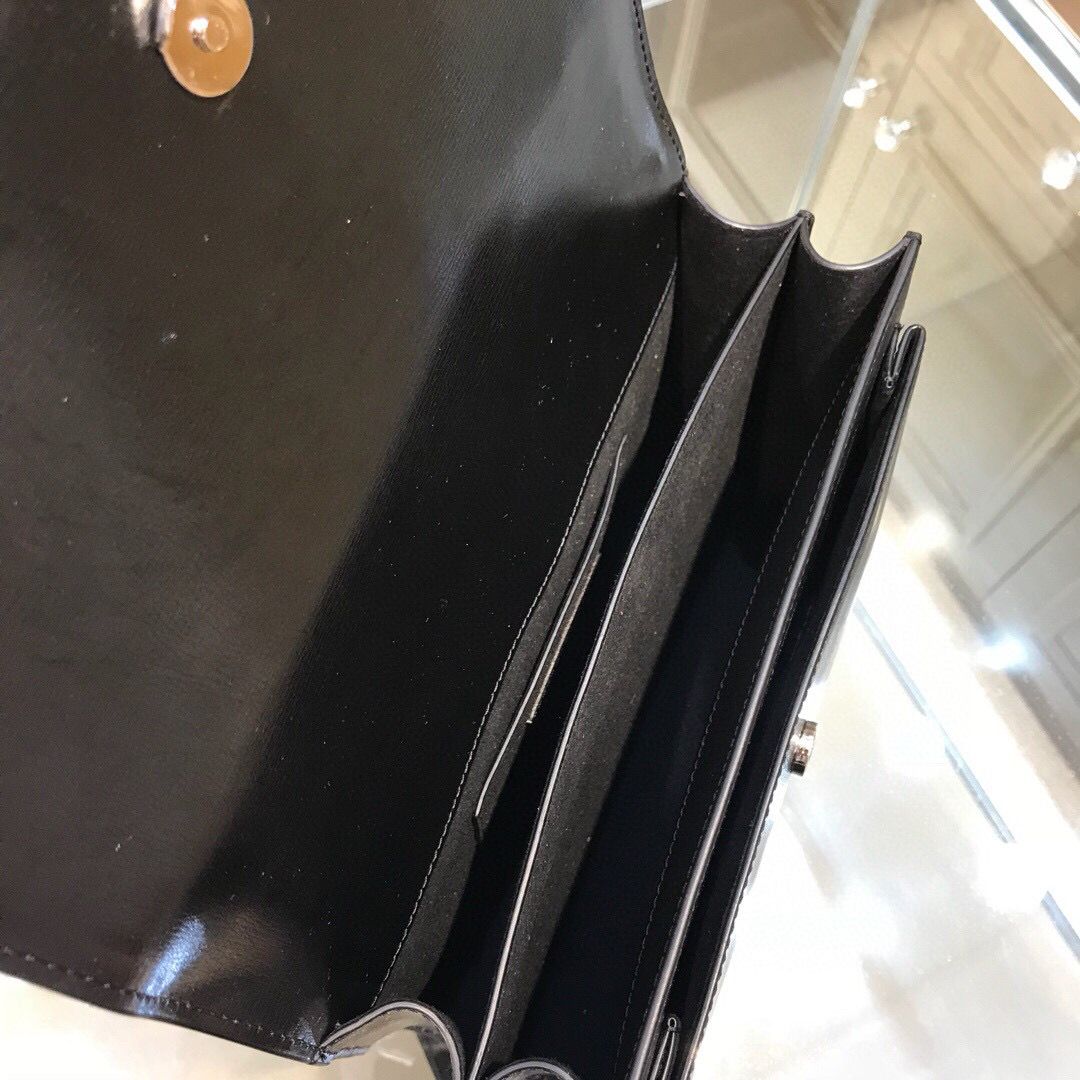 Black SS medium leather shoulder bag