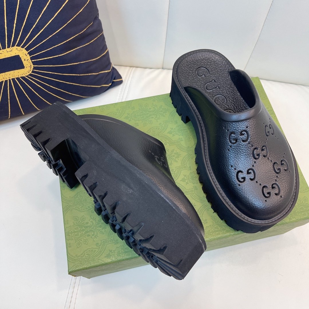 Black GE rubber platform mules