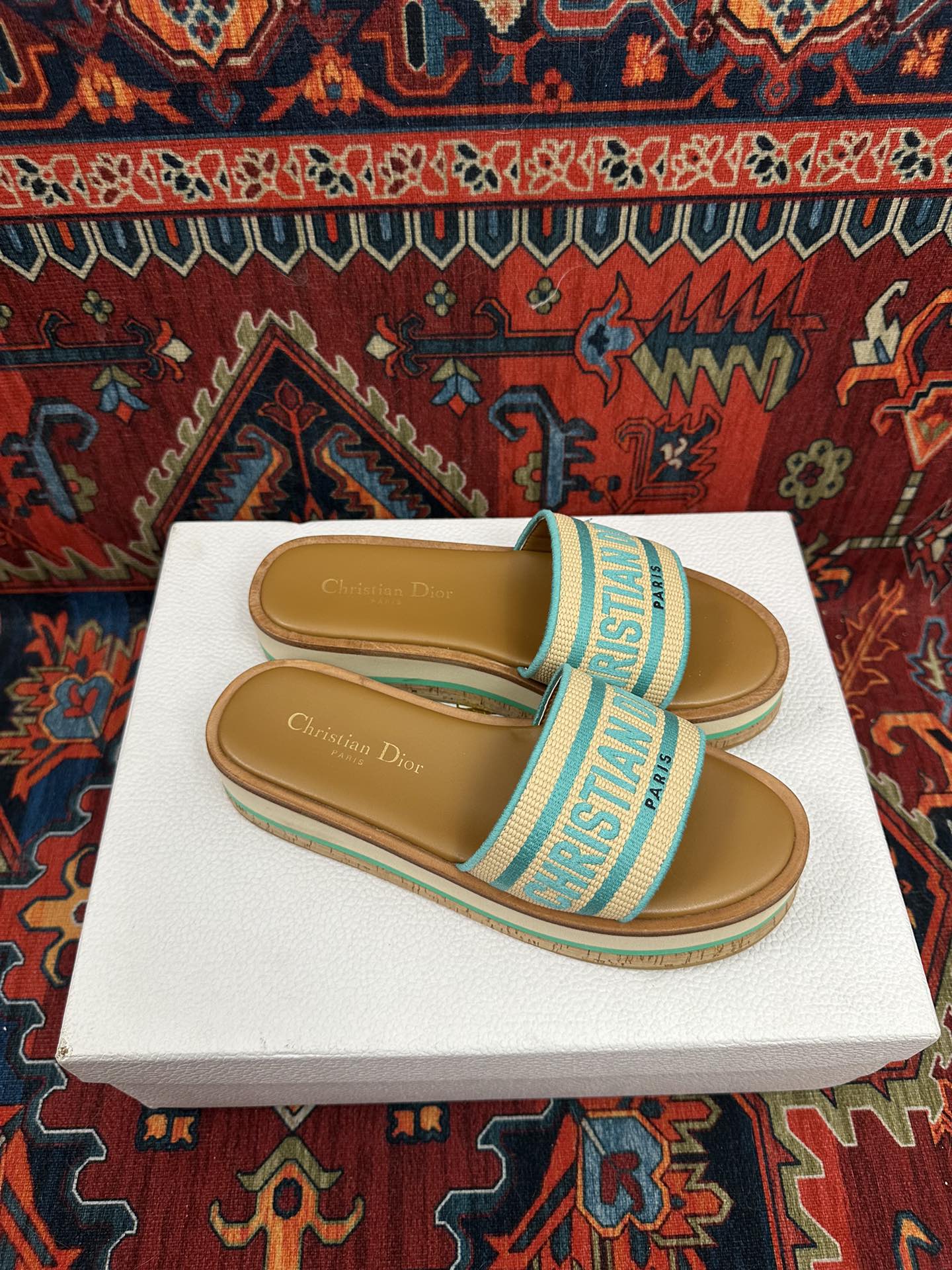 Natural Raffia & Aquamarina Embroidered DD Platform Slide