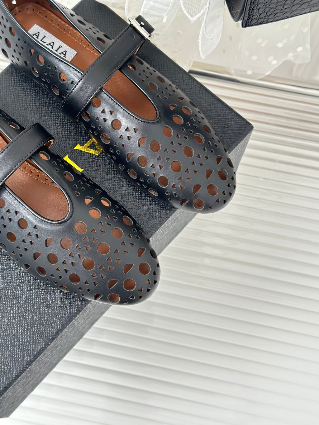 Black AV Ballet Flats