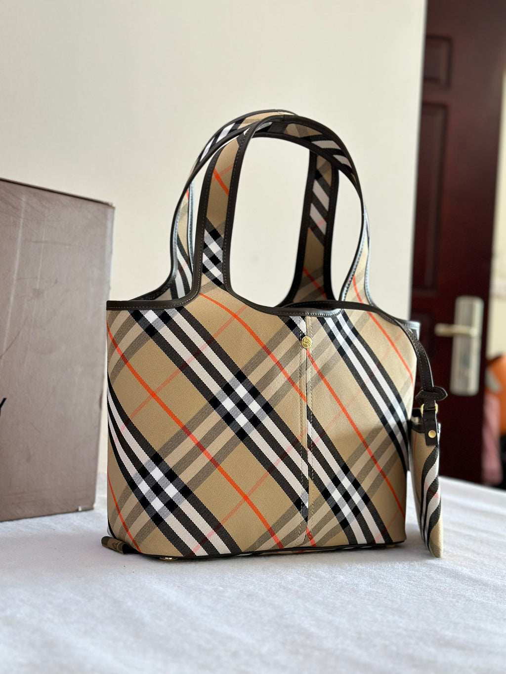 Sand Small Check Tote