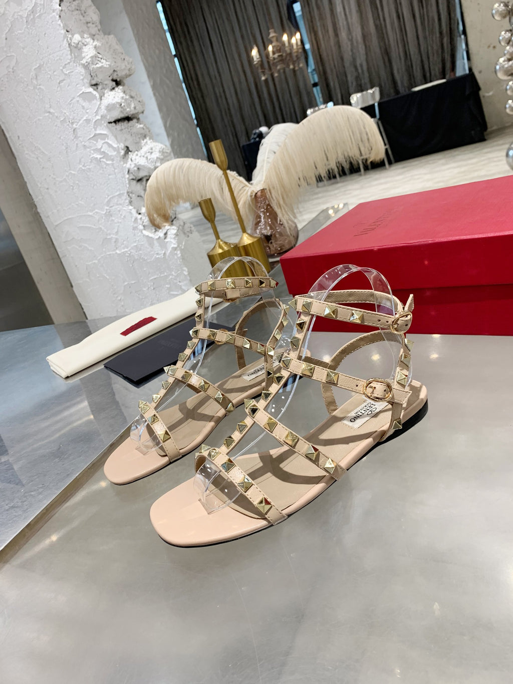 Skin VR Flat Sandal With Straps