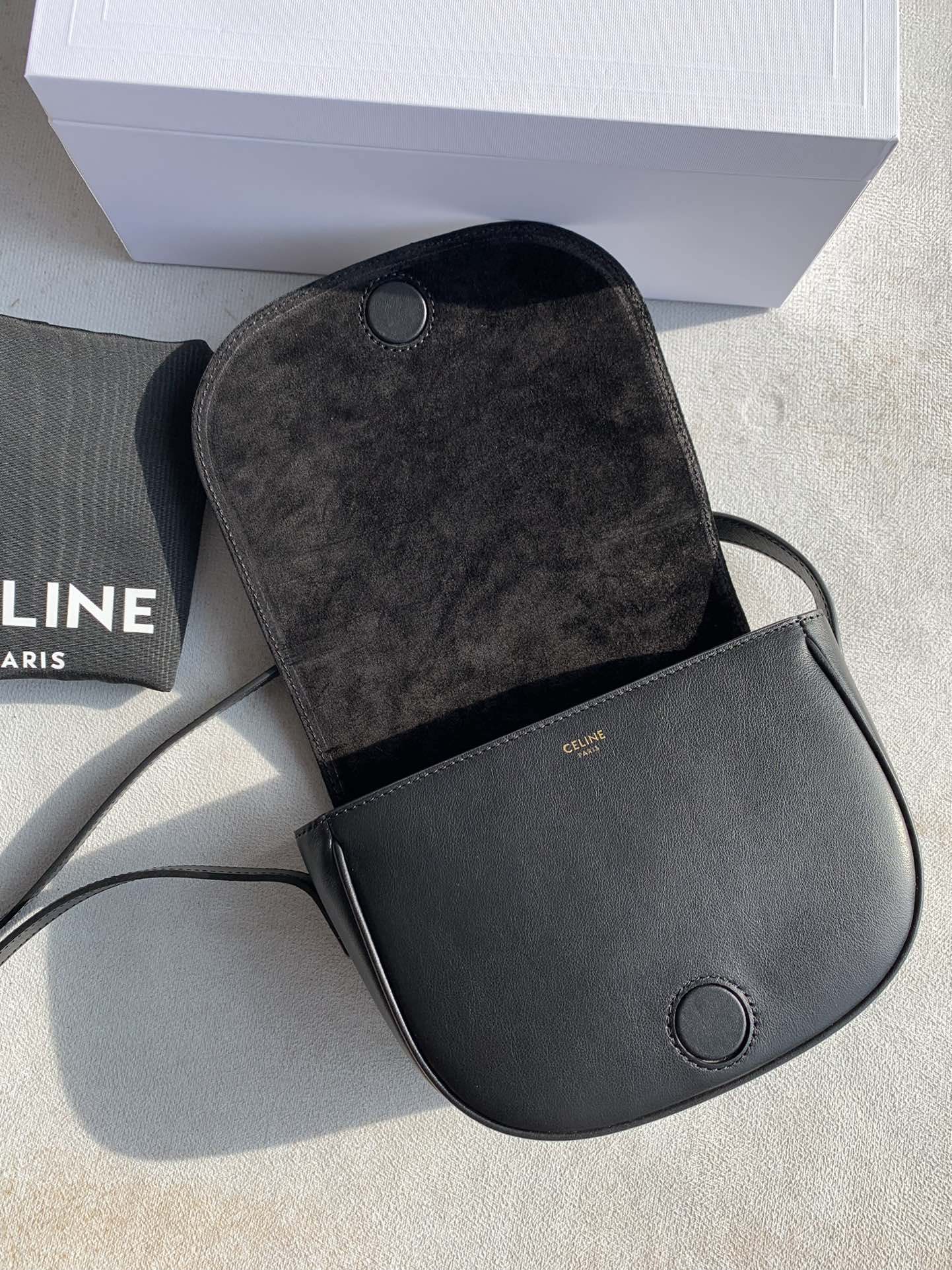 Black FC triomphe bag