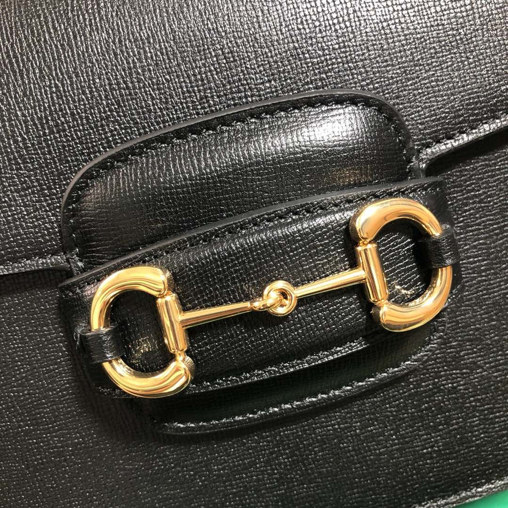 Black GH detailed textured-leather shoulder bag