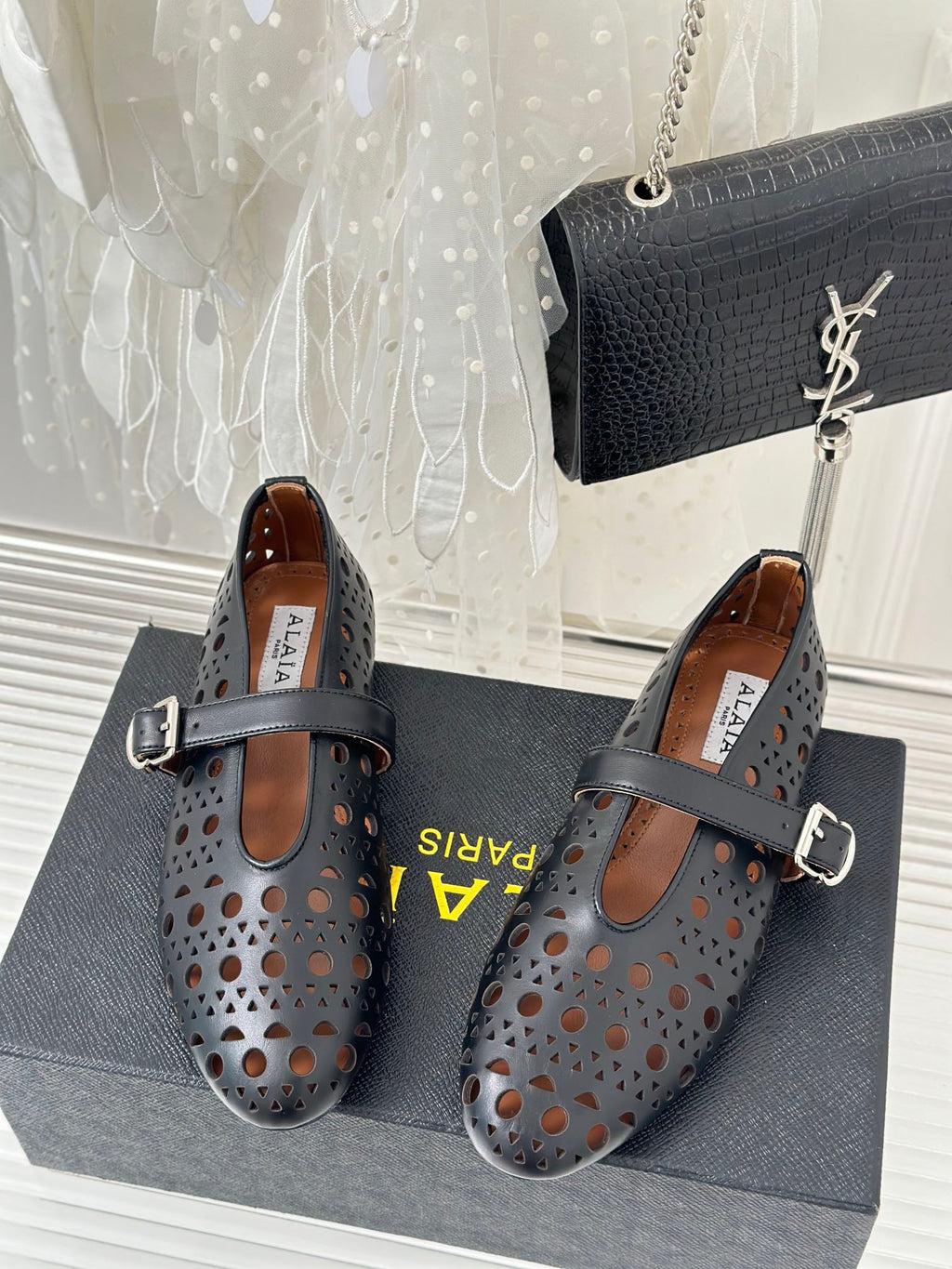 Black AV Ballet Flats