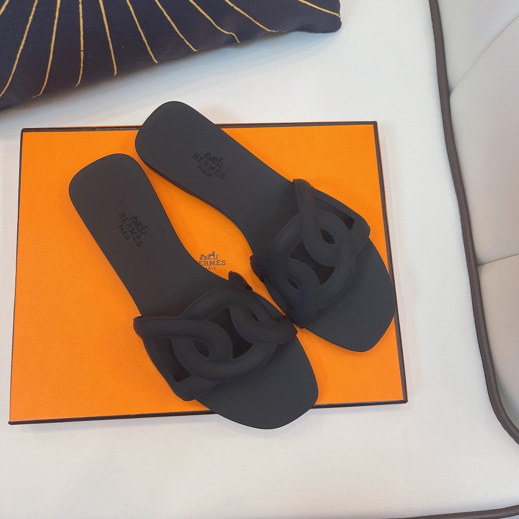 Noir HA sandal