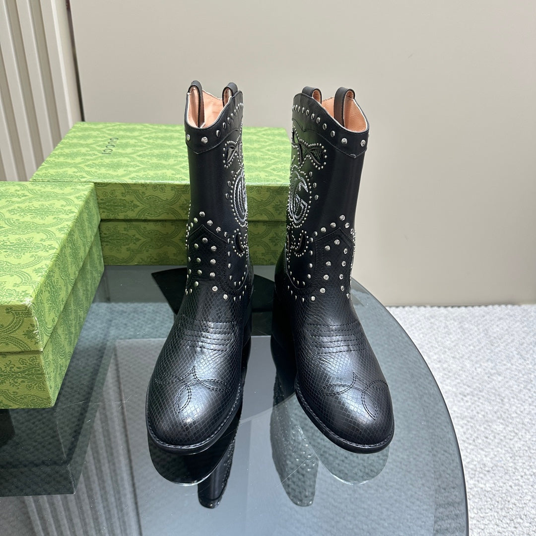 Black Boot With Double G & Studs