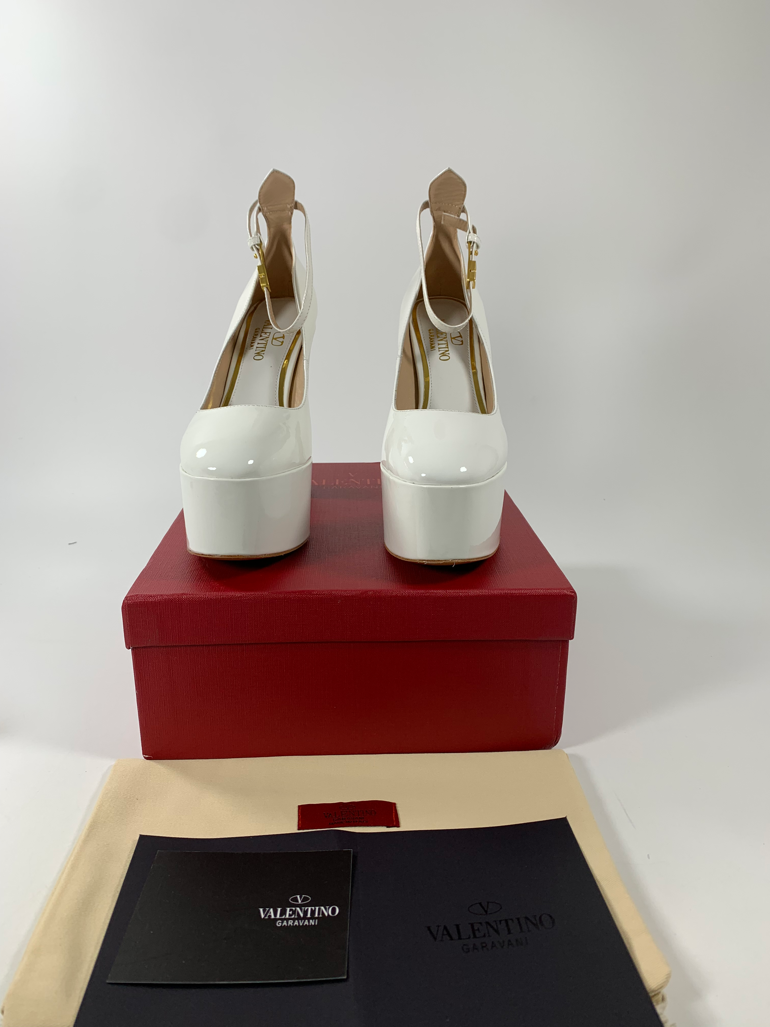 Light ivory TG platfom pump