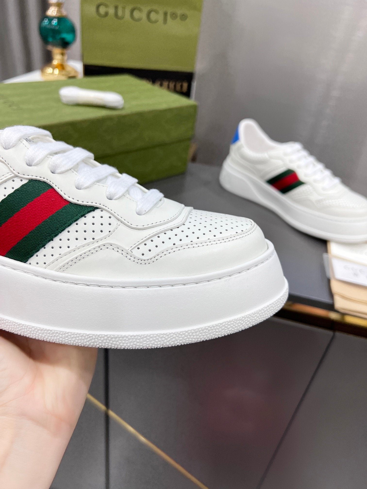 Women's White GW sneaker