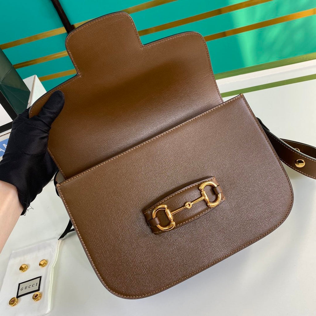 Brown GH detailed textured-leather shoulder bag