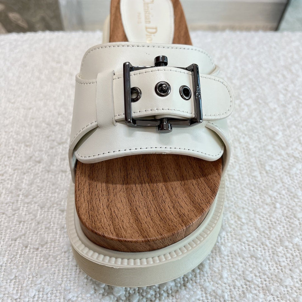 White DQ strap slide