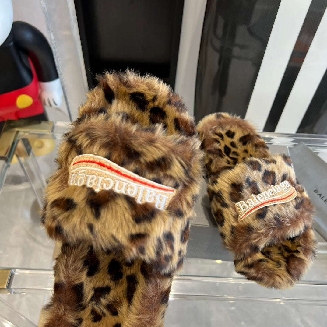 Brown & Black Furry Slides Slip-On Sandals
