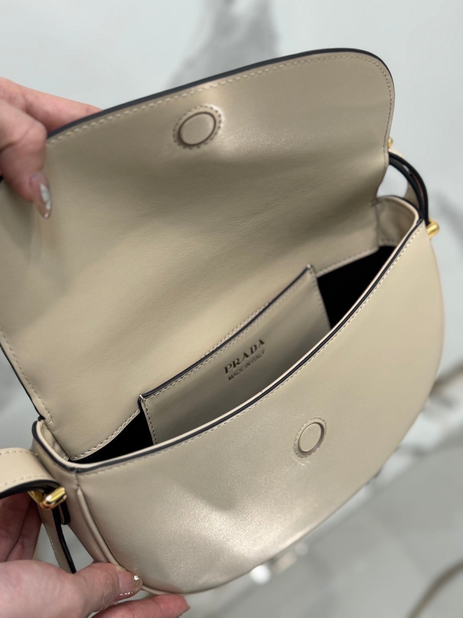 Travertine PA Leather Shoulder Bag With Flap