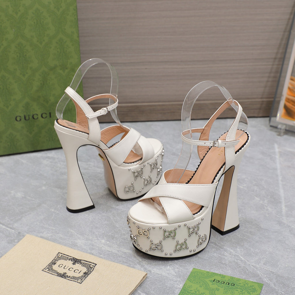 White interlocking studs sandal