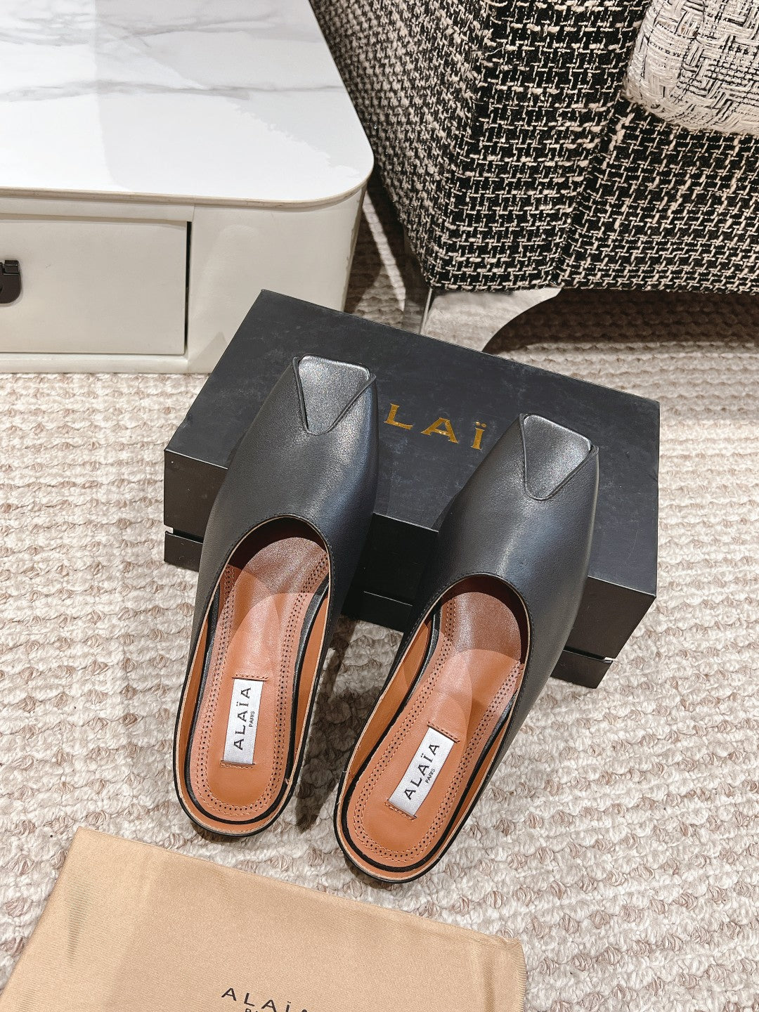 Black AS Flat Mules