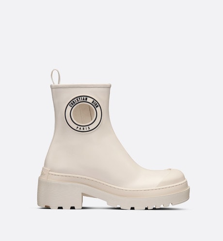 White DS ankle boot