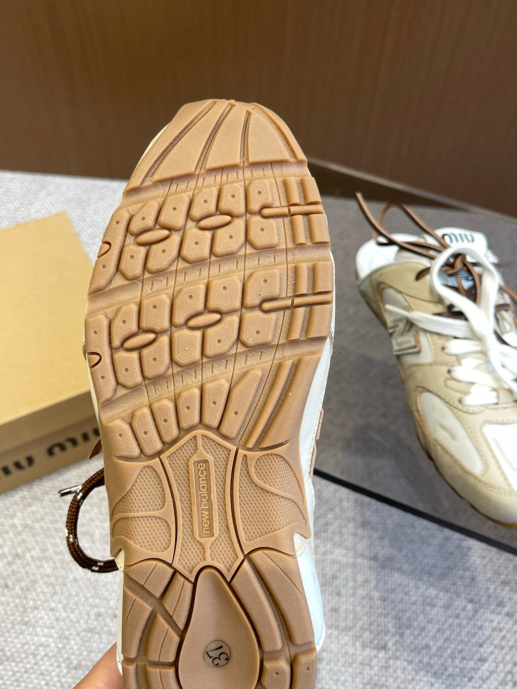 Travertine Gray/White 530 SL Deco Leather Mules