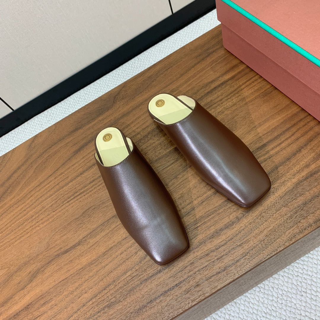 Powder Brown Alba Flat Mule