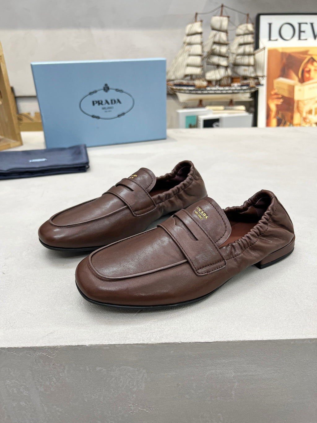 Women's Cognac Shuffle Antiqued Leather Loafers