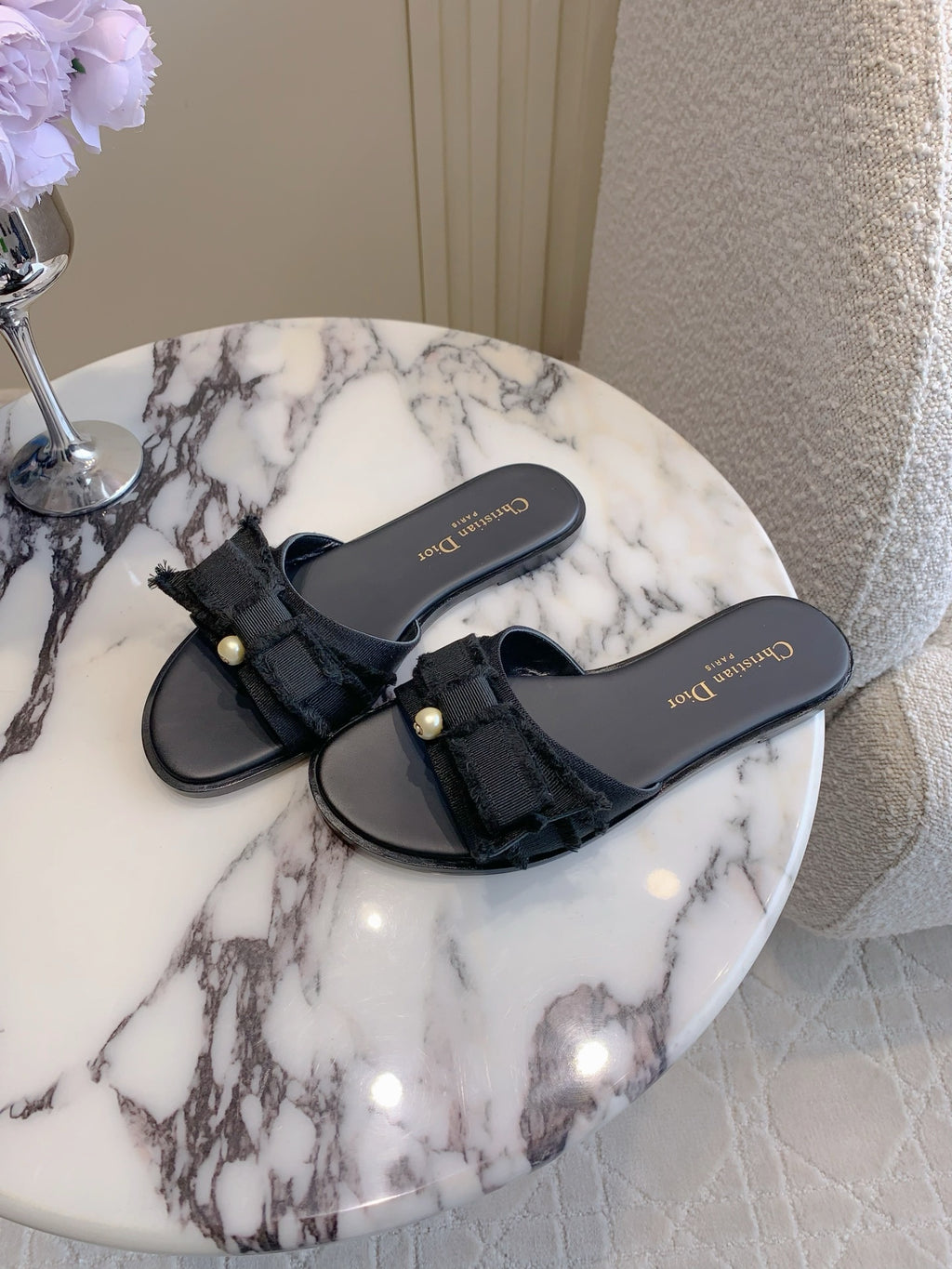 Black Adiorable Slide