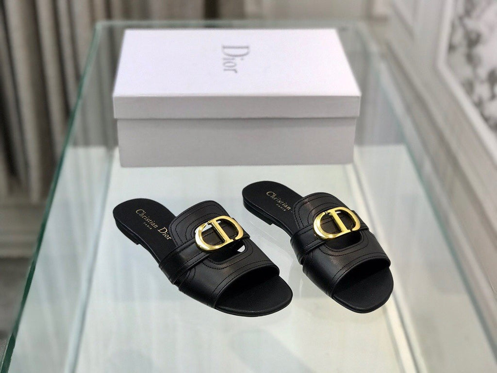 Black 30M slide mule