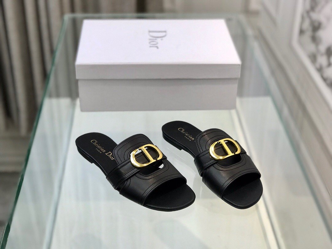 Black 30M slide mule