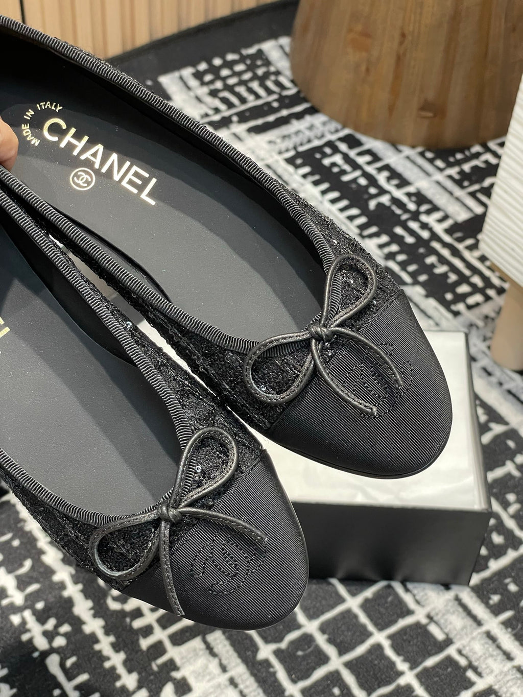 Black Glittered Tweed Ballet Flats